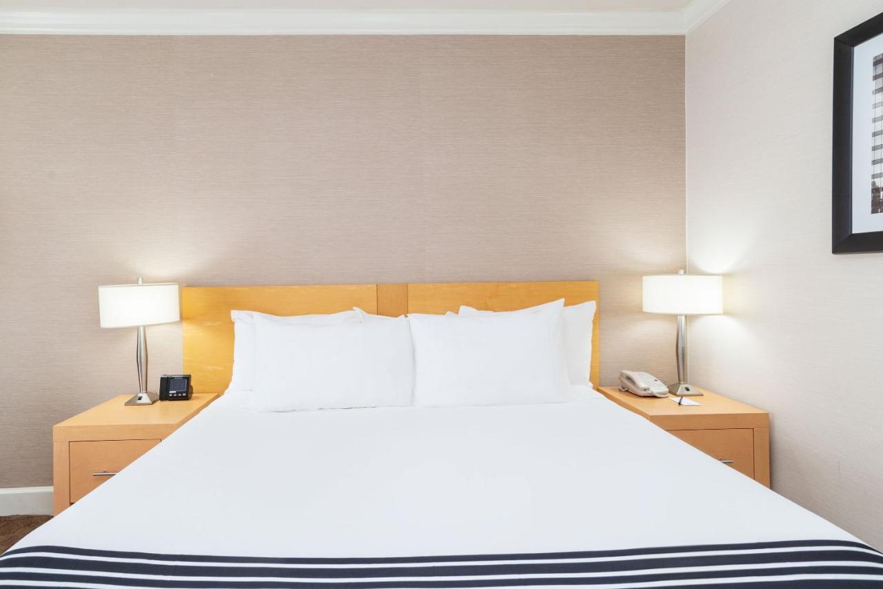 Sandman Signature Vancouver Airport Hotel & Resort Richmond Exteriör bild