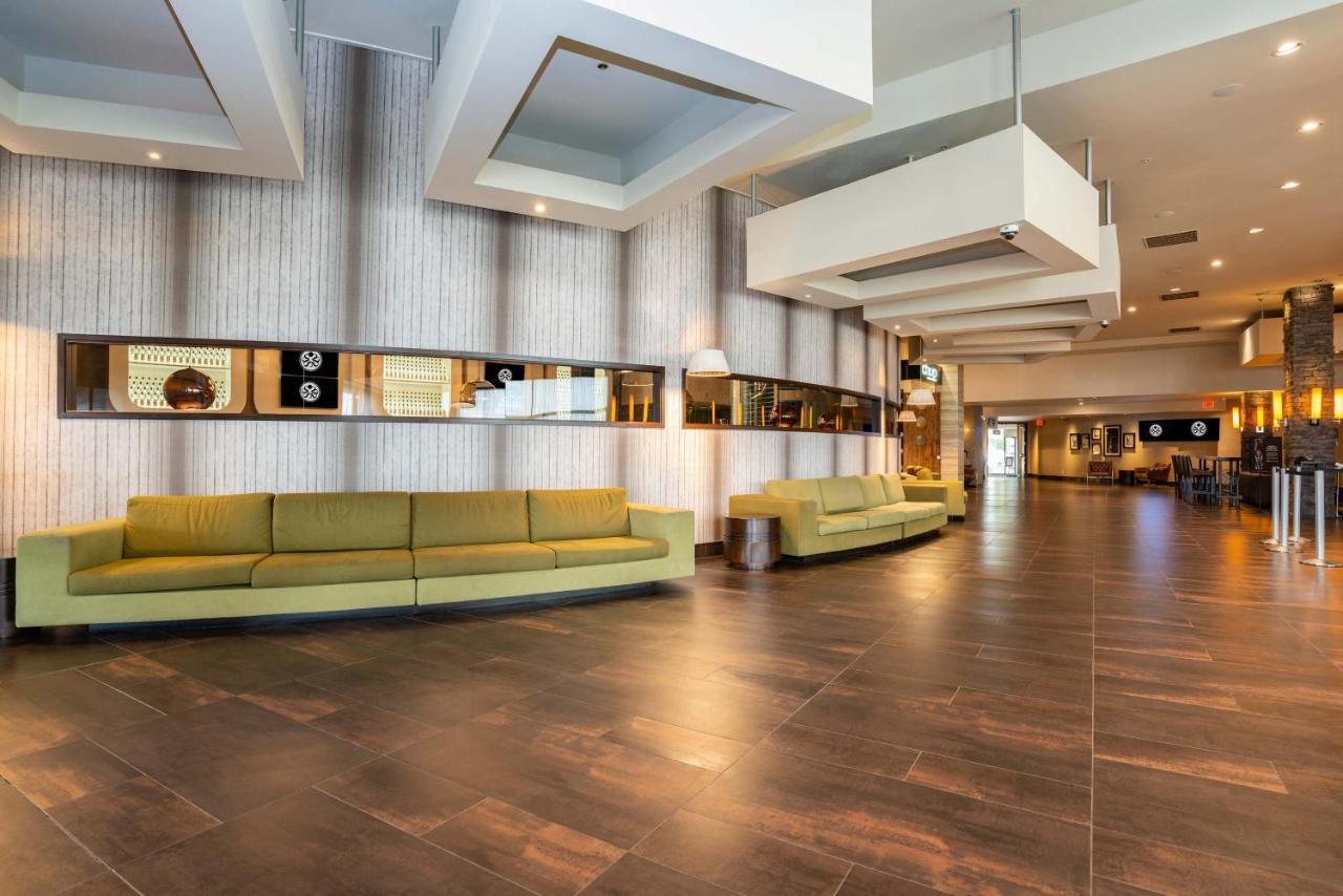 Sandman Signature Vancouver Airport Hotel & Resort Richmond Exteriör bild