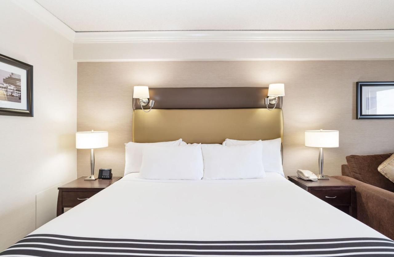 Sandman Signature Vancouver Airport Hotel & Resort Richmond Exteriör bild